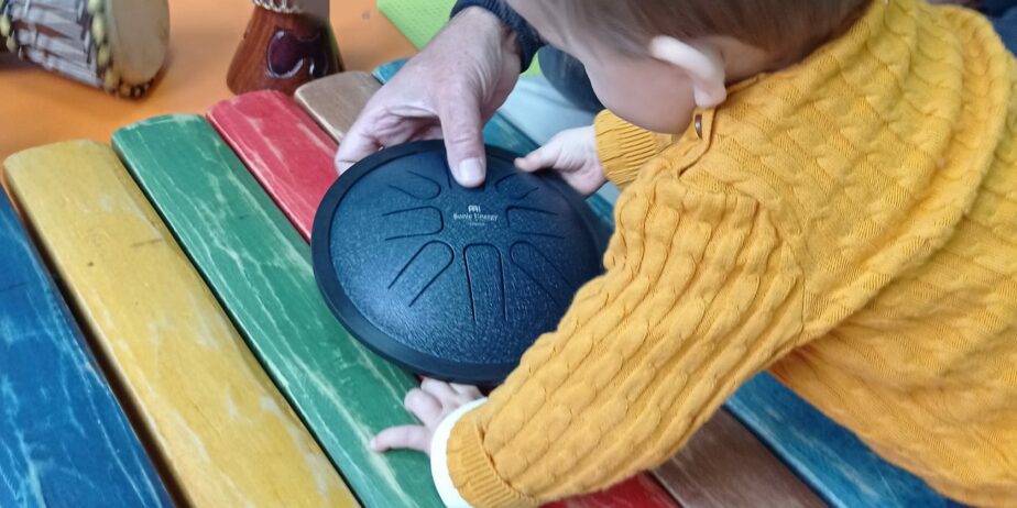 Spectacles enfants, Ateliers d’Eveil Musical et Ateliers autour de la Littérature Jeunesse